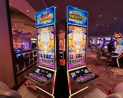 Lucky Club APK တိုက်ရိုက်ကာစီနို Baccarat Roulette Blackjack ပရော်ဖက်ရှင်နယ်ကစားသမားများ